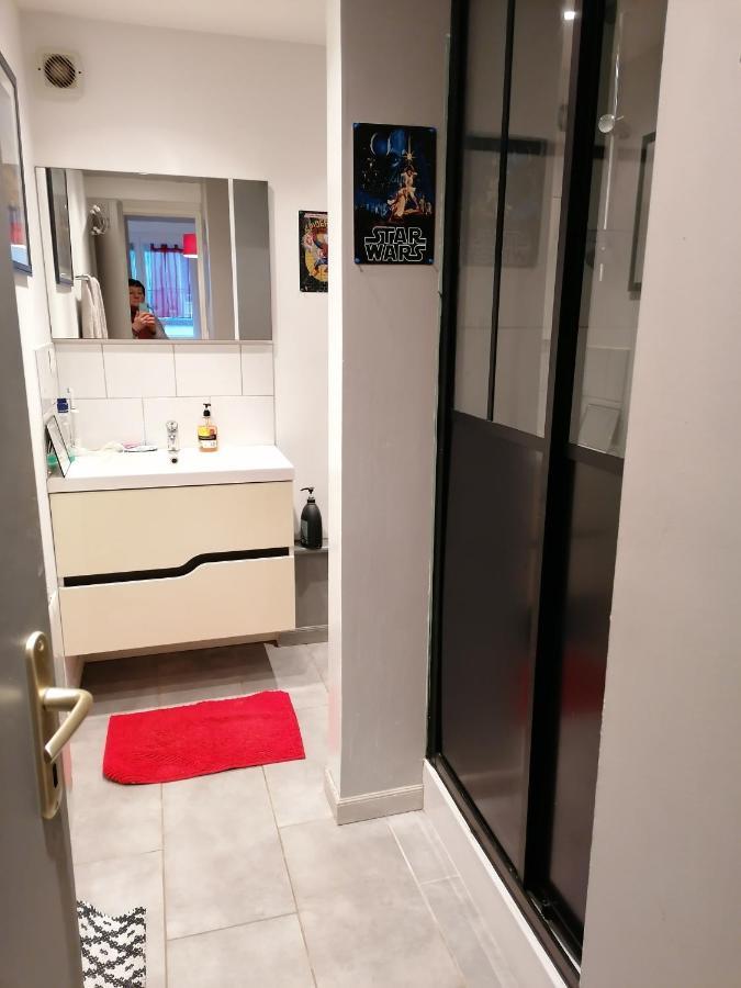 Sur Ile Du Pollet Apartment Dieppe Bagian luar foto