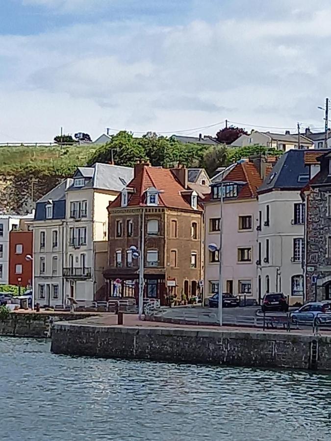 Sur Ile Du Pollet Apartment Dieppe Bagian luar foto